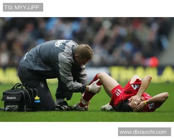 足球明星受伤瞬间集锦视频回顾让我们见证他们的坚韧与勇气