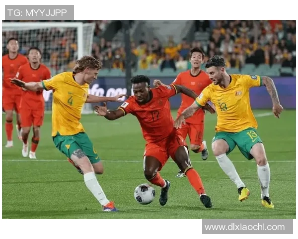 足球明星在比赛中是否会观看其他比赛的真实情况探讨