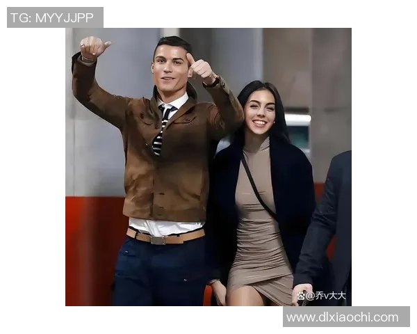 足球明星婚前协议揭秘：爱情与财富的平衡之道