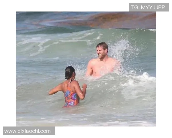 足球明星妻子们的身材魅力大比拼精彩图片欣赏