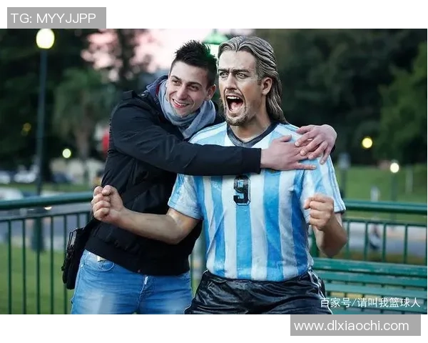 足球明星战神歌展现荣耀与激情的绿茵传奇之旅