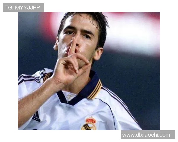 足球明星指环王的传奇旅程与荣耀背后的故事揭秘