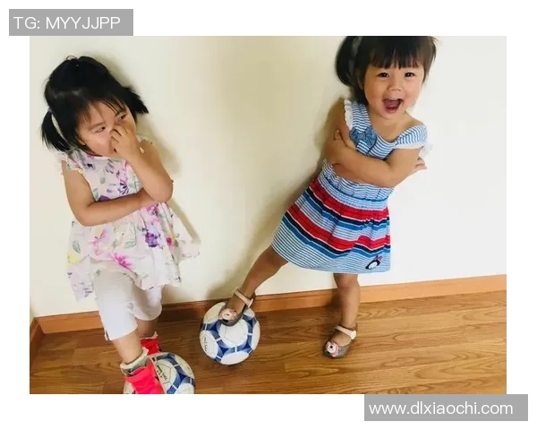 足球明星搞笑卖萌视频合集让你笑不停尽享欢乐时光