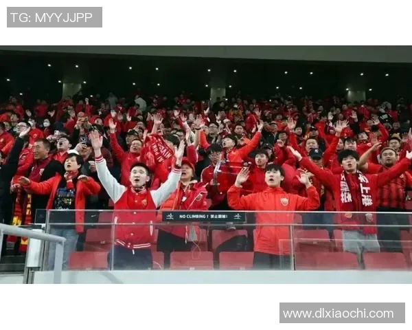 足球明星欢聚一堂共庆新春佳节精彩视频回顾与祝福分享