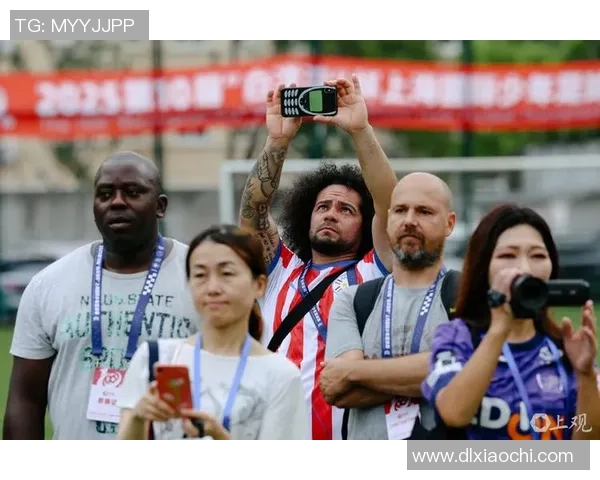 足球明星球星背包的时尚魅力与运动精神完美结合的探索之旅
