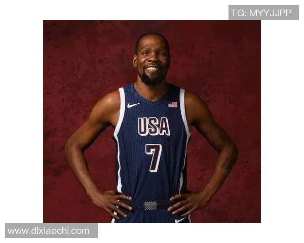 足球明星眼中的杜兰特：跨界运动员的魅力与影响力分析