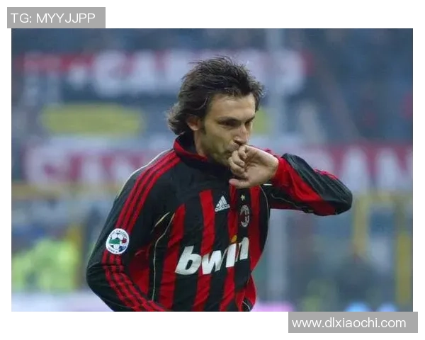 足球明星签名戒指图片展示与收藏价值分析探讨